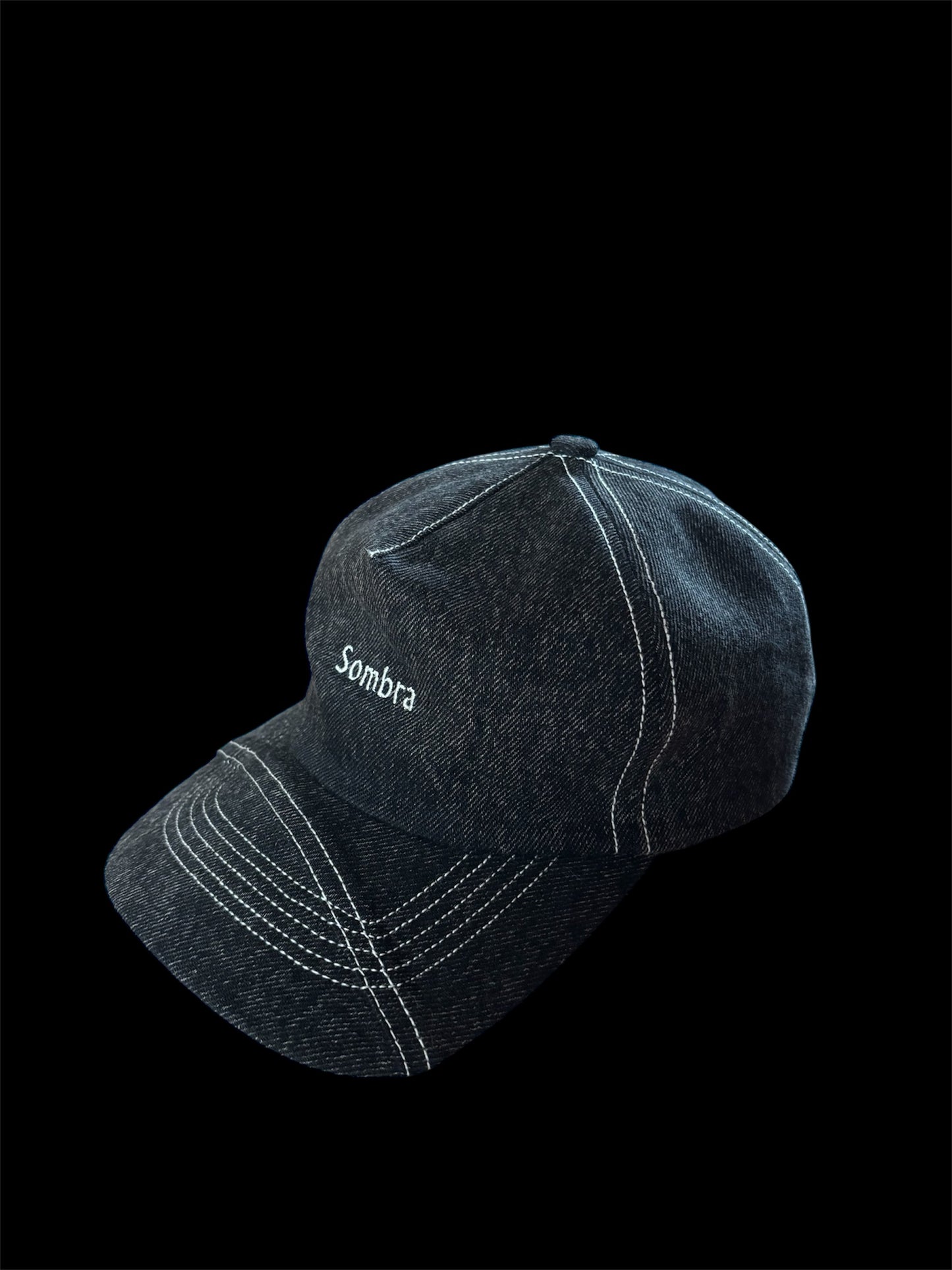 Gaze Allé's grey denim cap