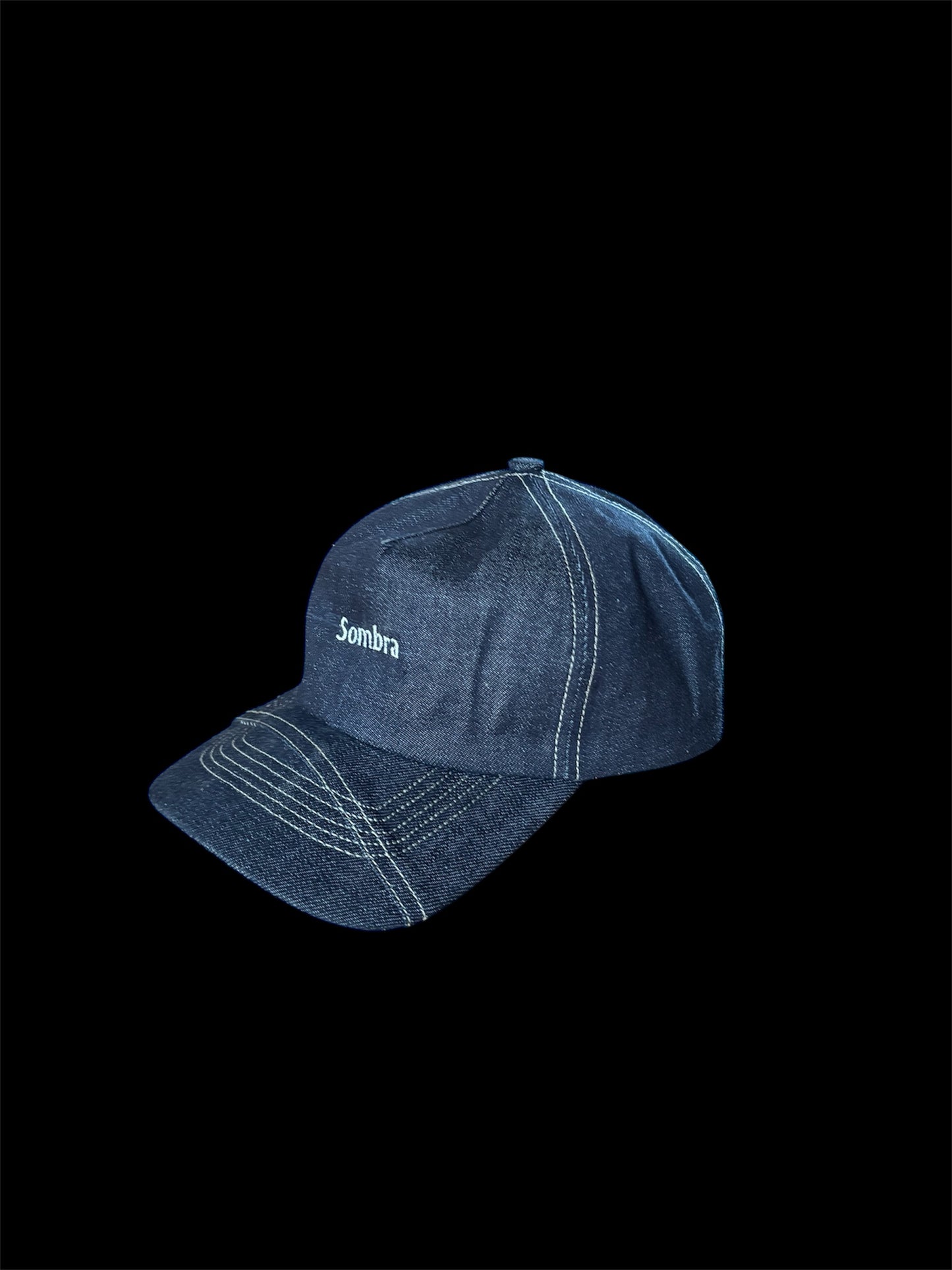 Gaze Allé's deep indigo cap