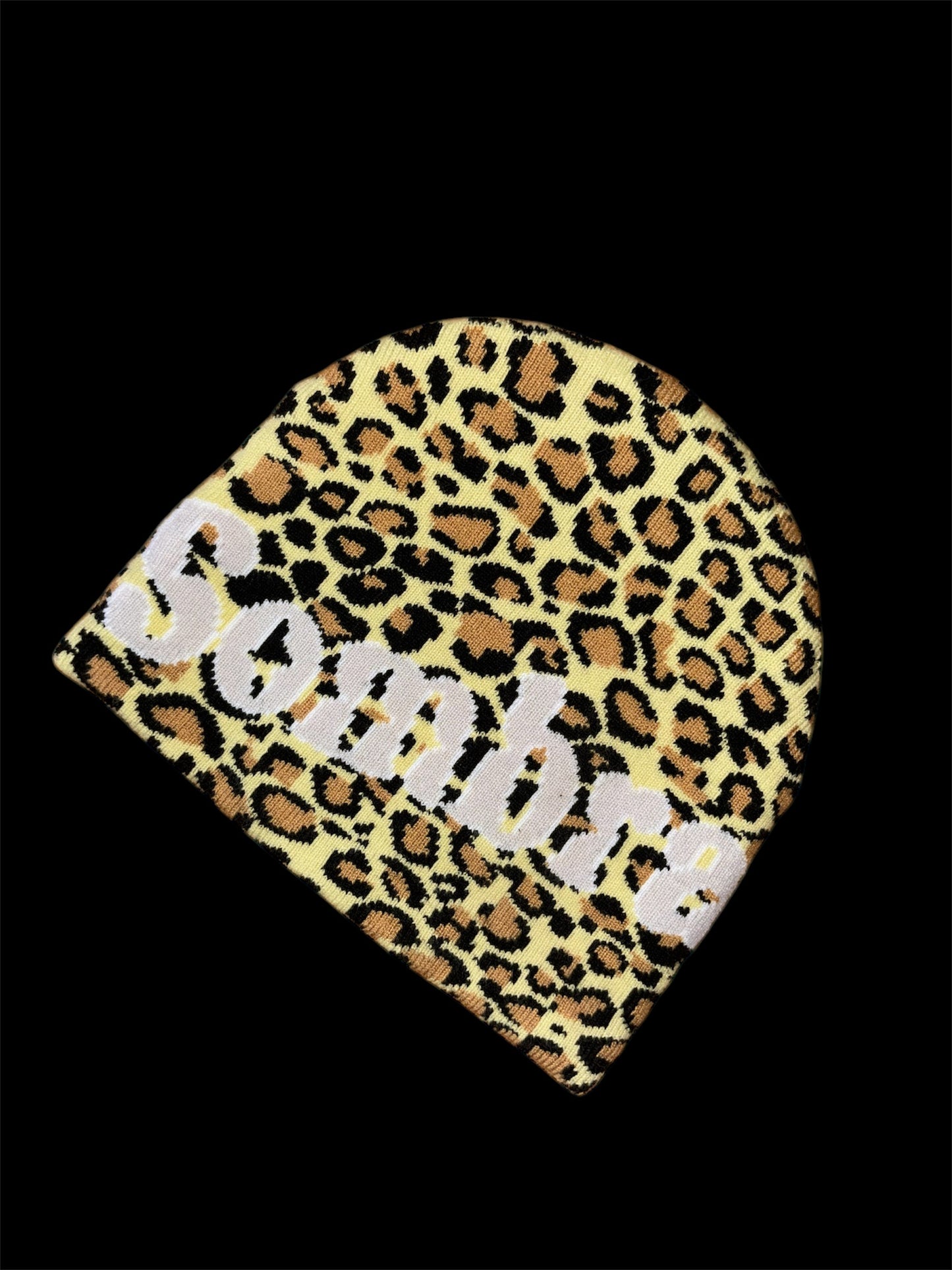 Beanie yellow leopard